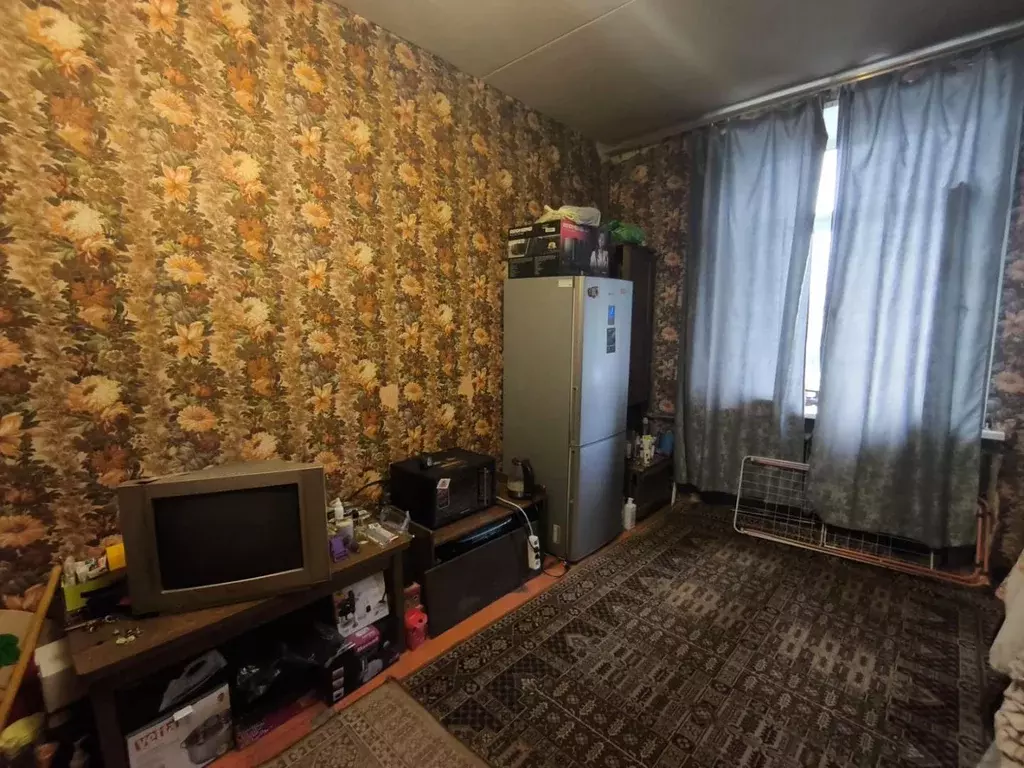 Продается комната в 3-комнатной квартире - Фото 1