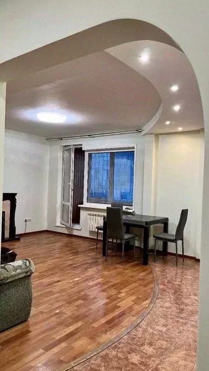 3-к кв. Иркутская область, Иркутск Байкальская ул., 249А (67.7 м) - Фото 1