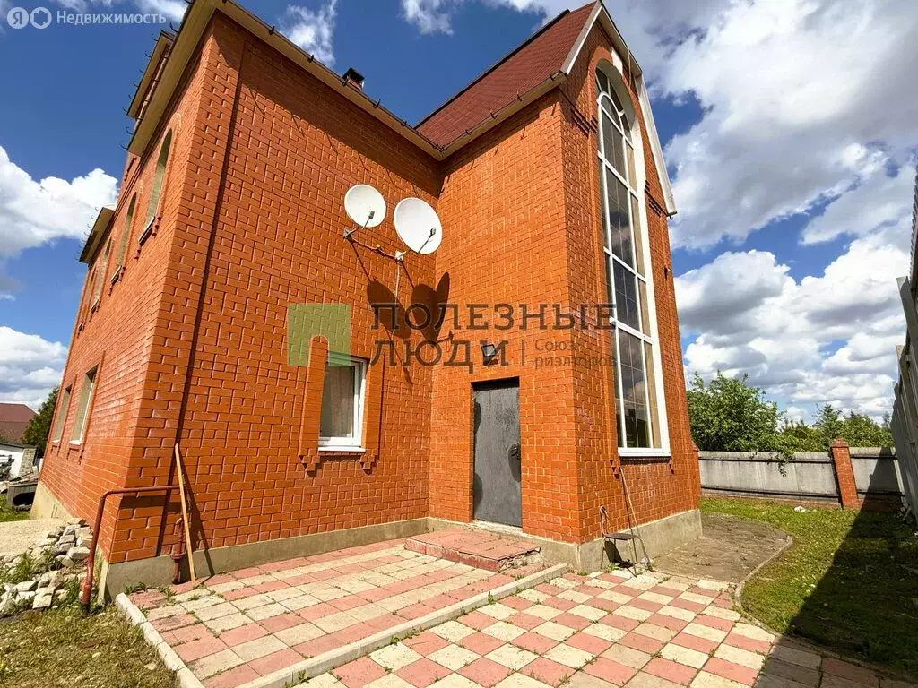 Дом в село Плещеево, Лесная улица, 7 (509.2 м) - Фото 1