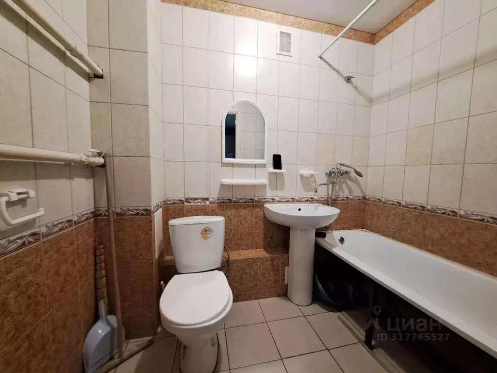 1-к кв. Брянская область, Брянск ул. Романа Брянского, 6 (44.0 м) - Фото 0