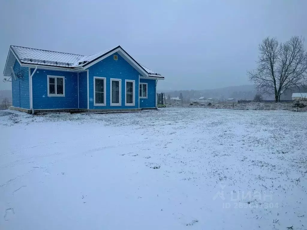 Дом в Карелия, Сортавальский муниципальный округ, пос. Ламберг ул. ... - Фото 1