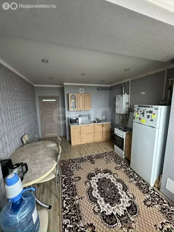 1-комнатная квартира: Белореченск, улица Толстого, 51/1 (47.8 м) - Фото 2