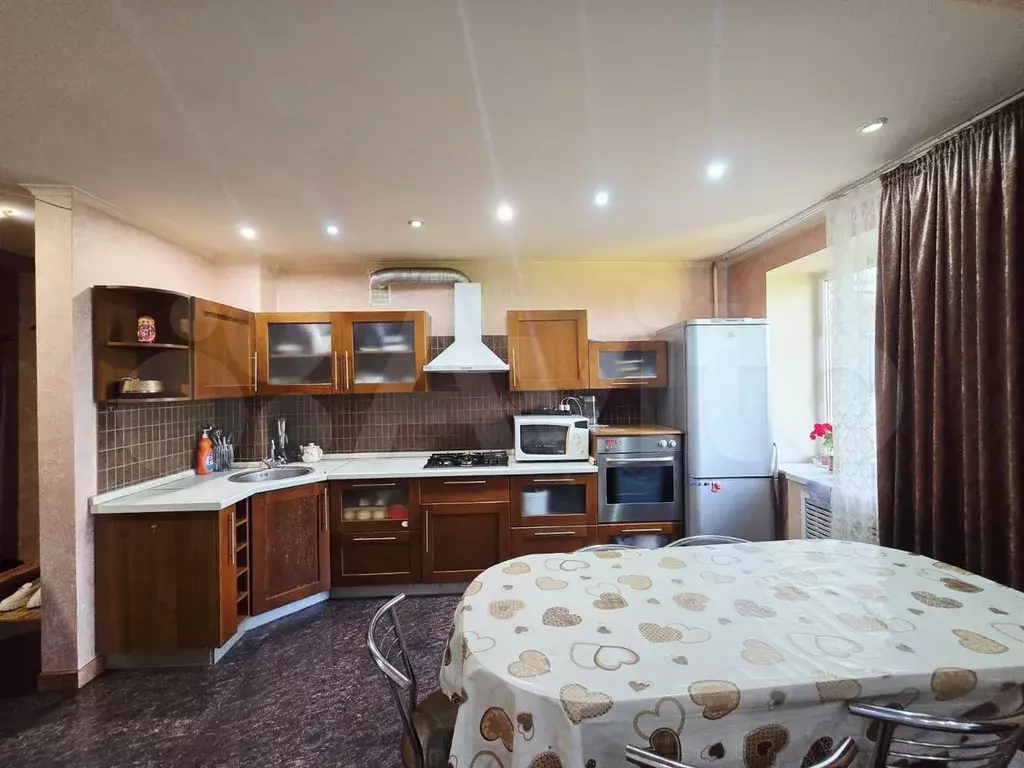 3-к. квартира, 85 м, 3/5 эт. - Фото 1