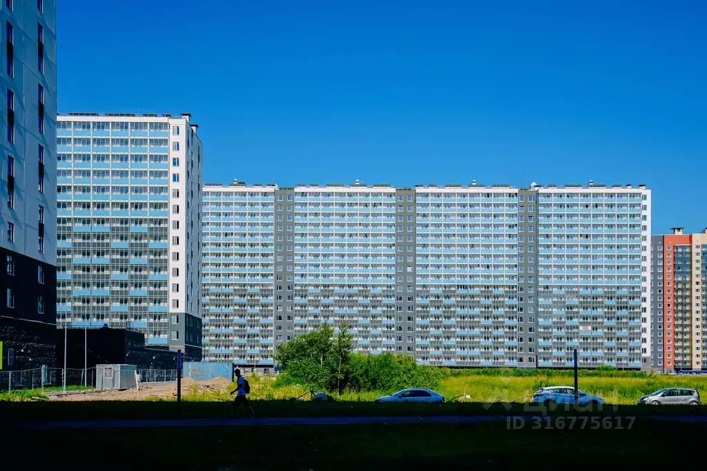 2-к кв. Ленинградская область, Мурино Всеволожский район, ул. ... - Фото 1