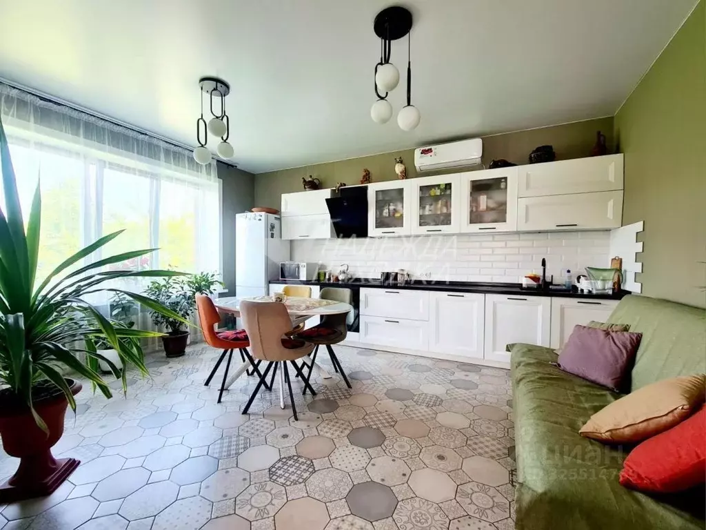 Дом в Приморский край, Находка Ручейная ул., 11 (212 м) - Фото 1