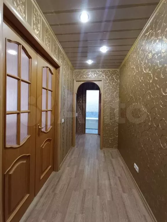 3-к. квартира, 68 м, 2/9 эт. - Фото 0