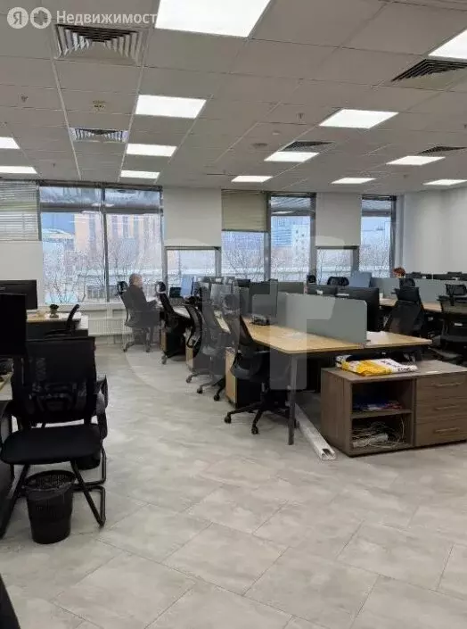 Офис (3703 м) - Фото 2