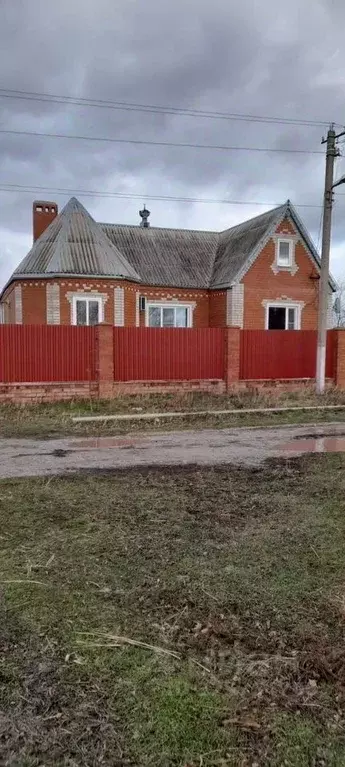 Дом в Краснодарский край, Ленинградский муниципальный округ, ... - Фото 1