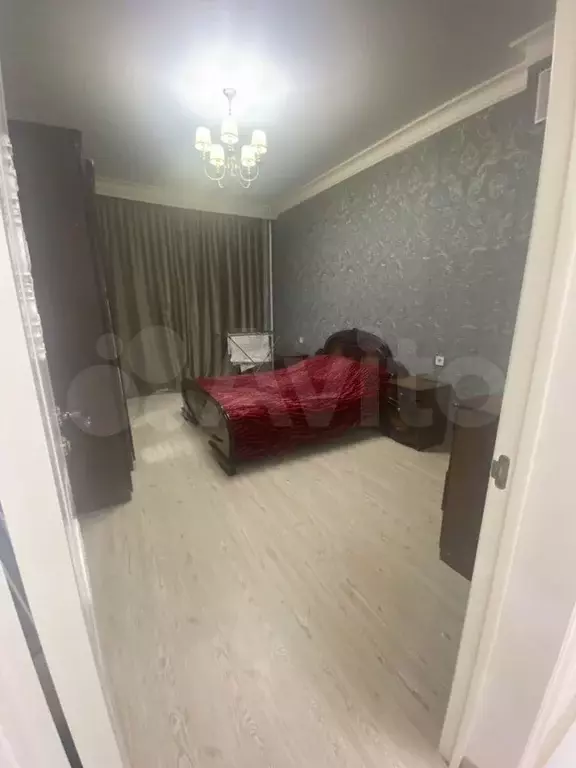 1-к. квартира, 53,8 м, 4/8 эт. - Фото 1
