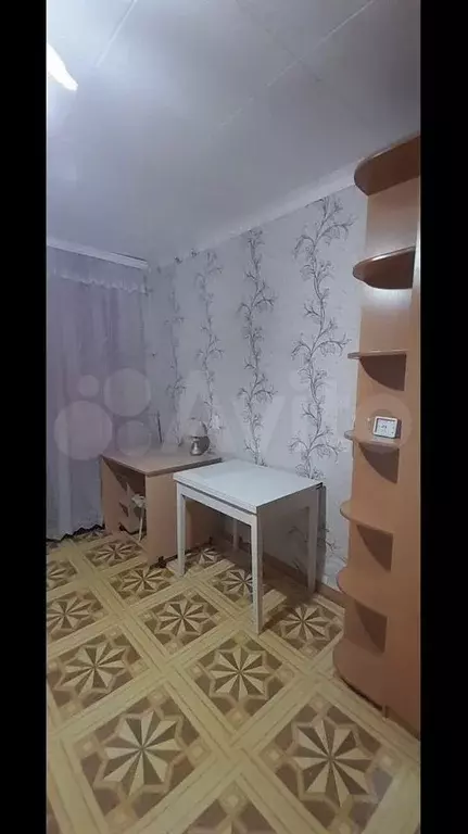 Комната 14 м в 6-к., 1/5 эт. - Фото 1