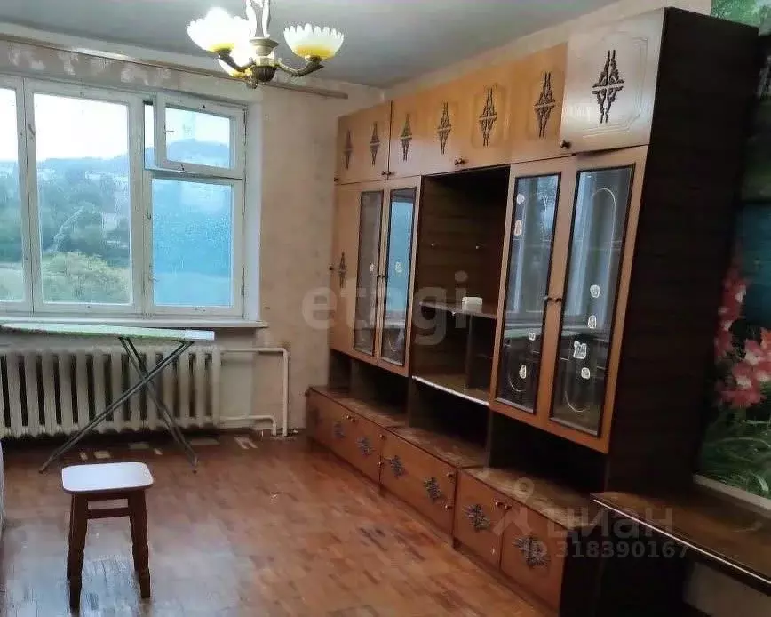 2-к кв. Крым, Феодосия ул. Гарнаева, 63Г (51.9 м) - Фото 0