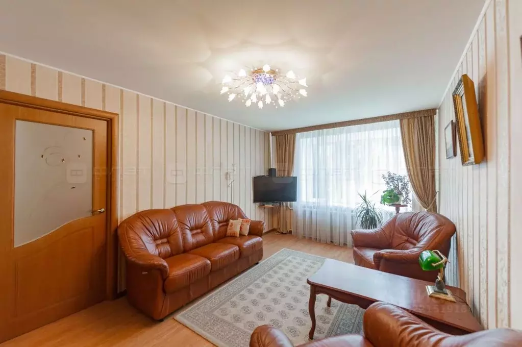 3-к кв. Татарстан, Казань ул. Наки Исанбета, 57 (61.1 м) - Фото 0