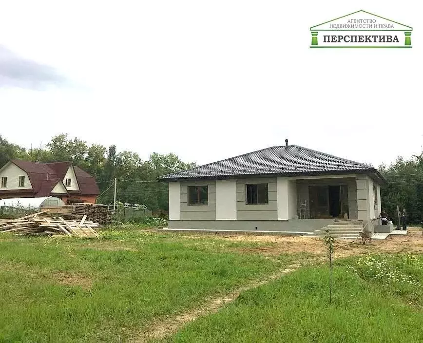 Дом в Артёмовский городской округ, село Ясное, переулок Чернышёва ... - Фото 0