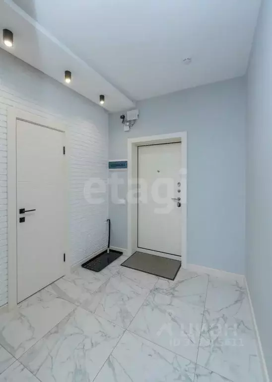 2-к кв. Пермский край, Пермь ул. Фридриха Энгельса, 27 (43.0 м) - Фото 0