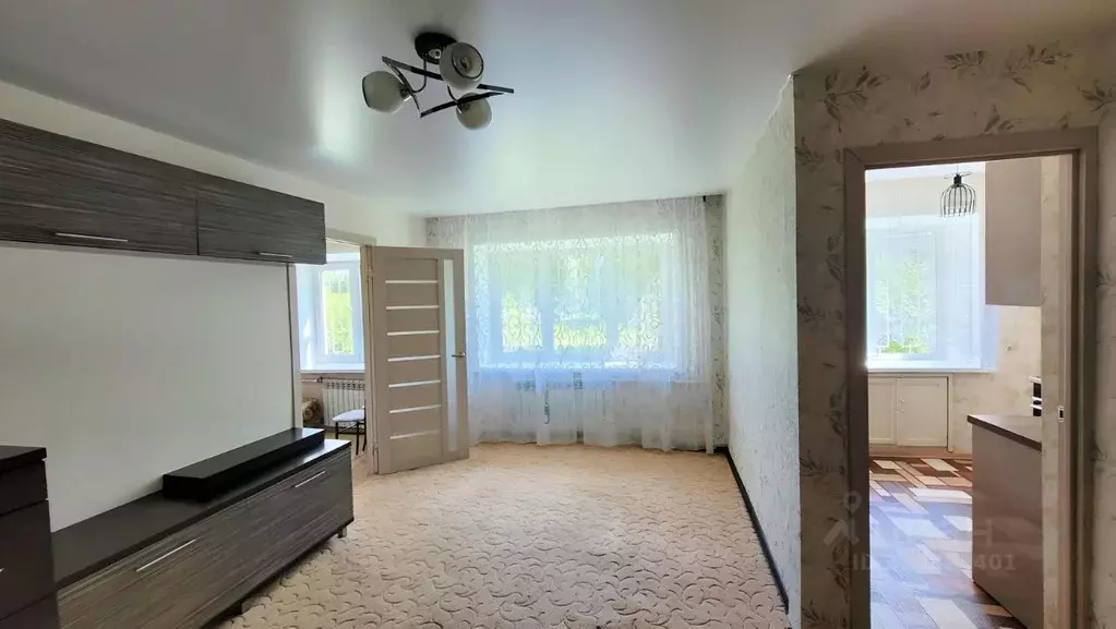 3-к кв. Алтайский край, Барнаул ул. Георгия Исакова, 137 (42.5 м) - Фото 2