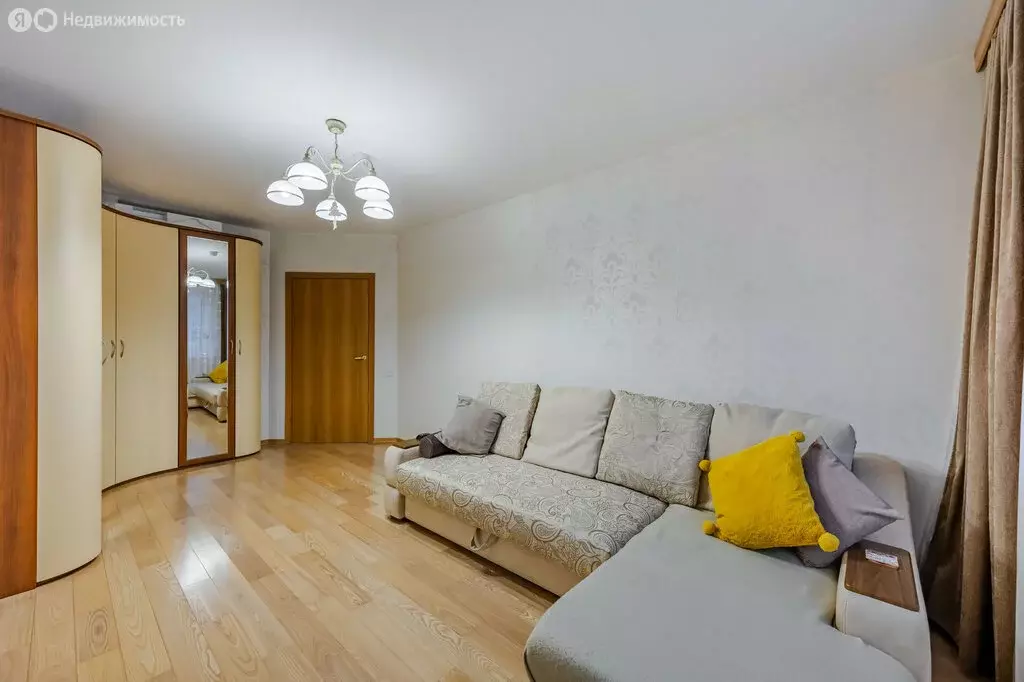 1-комнатная квартира: посёлок Парголово, улица Фёдора Абрамова, 8 ... - Фото 1