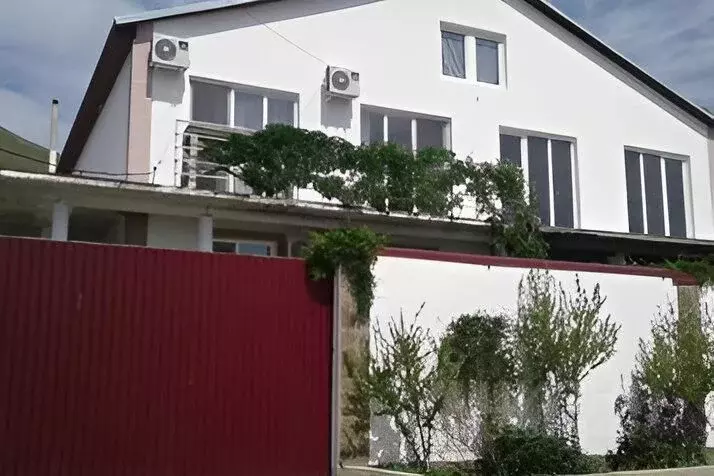 Дом в Крым, Феодосия городской округ, Коктебель пгт ул. Курортная, 8 ... - Фото 0
