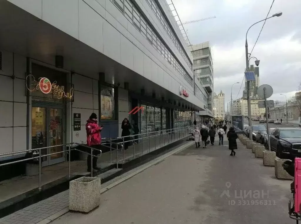 Торговая площадь в Москва ул. Щепкина, 31 (454 м) - Фото 2