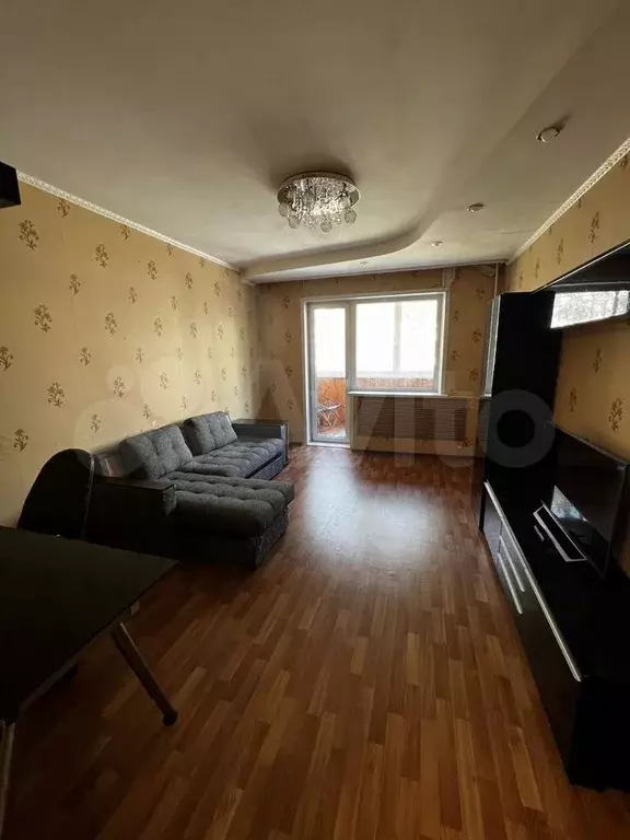 2-к. квартира, 56 м, 2/4 эт. - Фото 1