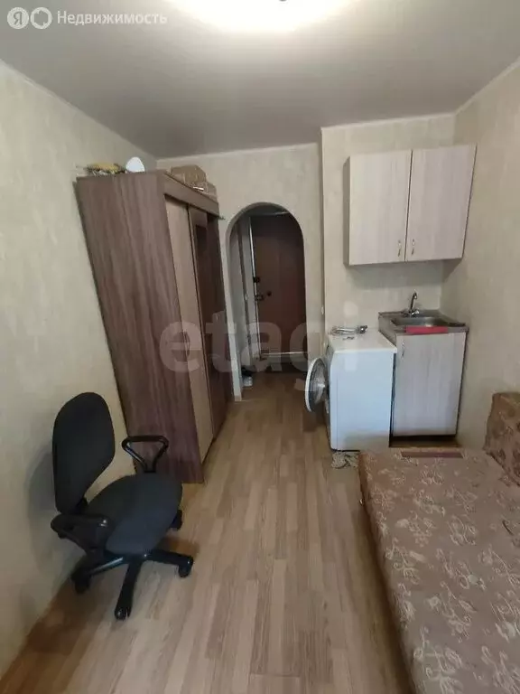 Квартира-студия: Тюмень, улица 30 лет Победы, 81 (12.6 м) - Фото 2