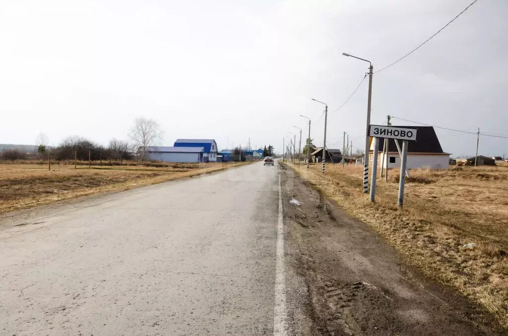 Участок в Зиново, улица Победы (19.4 м) - Фото 0