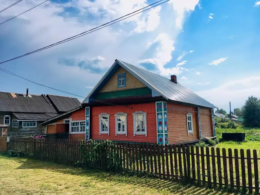 Дом в Кировская область, Зуевка ул. Труда, 46 (30 м) - Фото 0