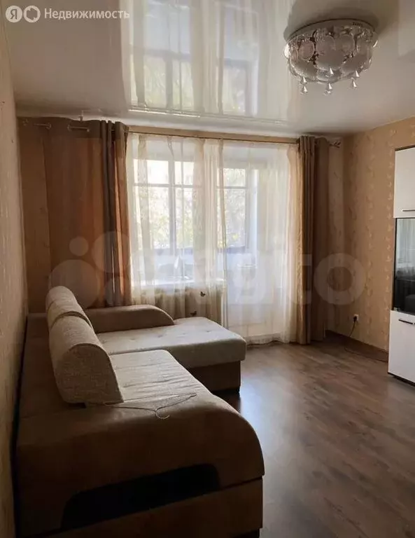 2-комнатная квартира: Бор, Первомайская улица, 1А (52 м) - Фото 0