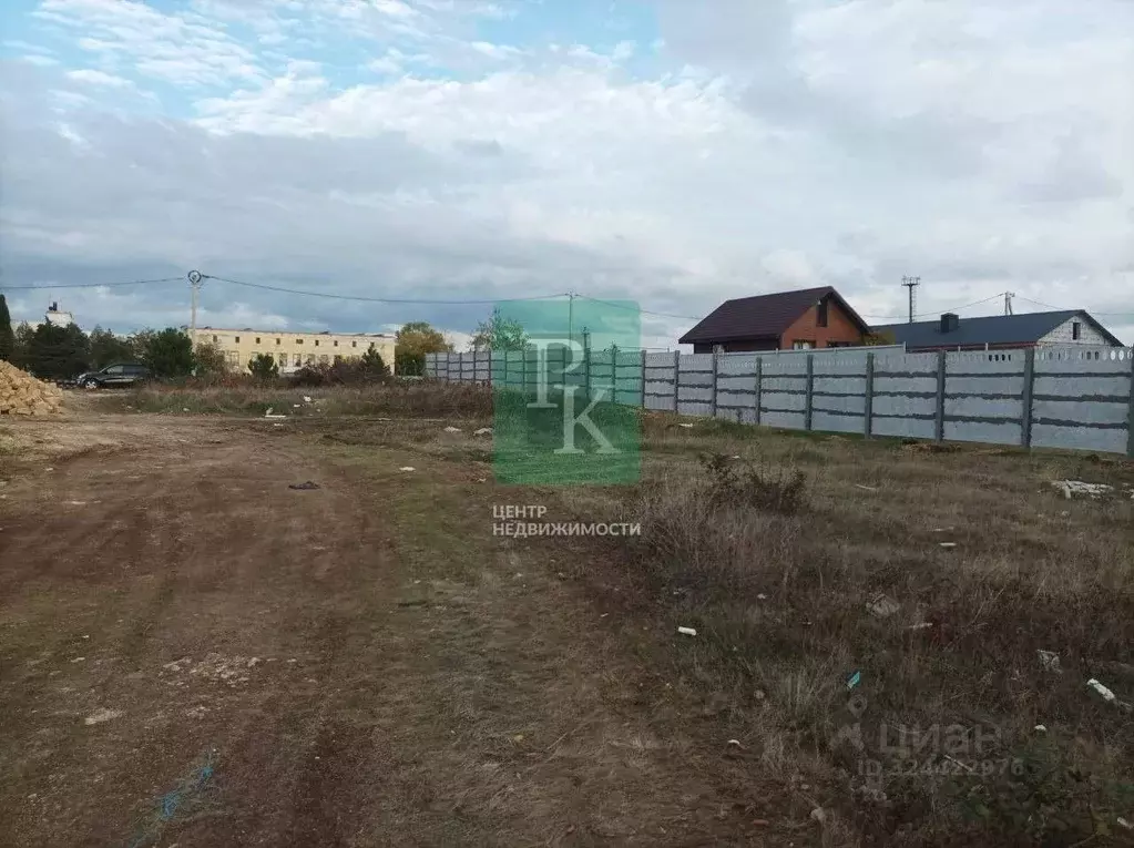 Участок в Севастополь Южное СНТ,  (10.0 сот.) - Фото 1