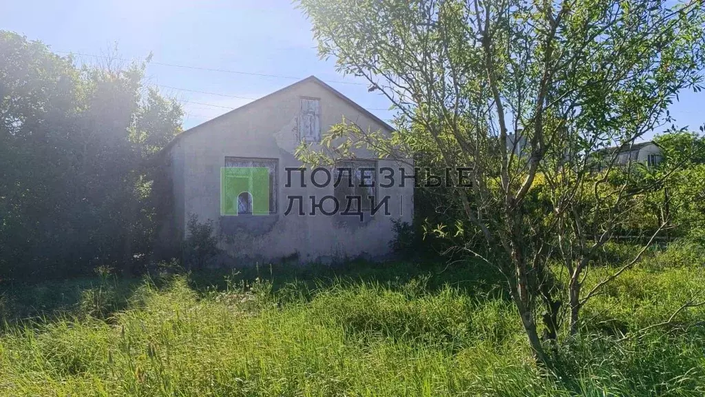 Дом в Крым, Сакский район, Суворовское с/пос, с. Великое ул. Садовая ... - Фото 2