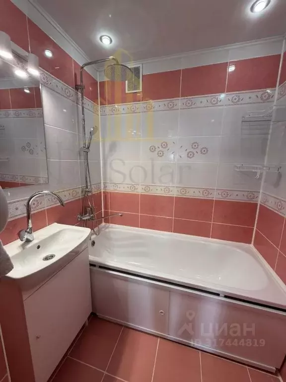 2-к кв. Башкортостан, Уфа ул. Карла Маркса, 53 (63.0 м) - Фото 1