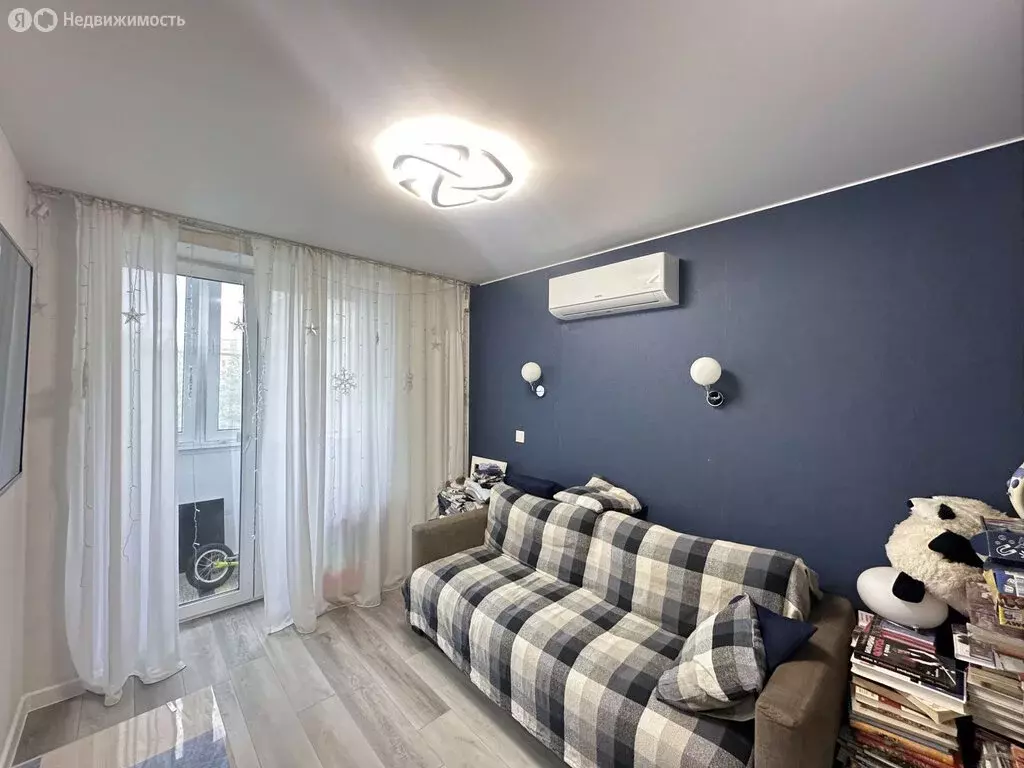 3-комнатная квартира: Москва, улица Паршина, 21к2 (43.1 м) - Фото 0