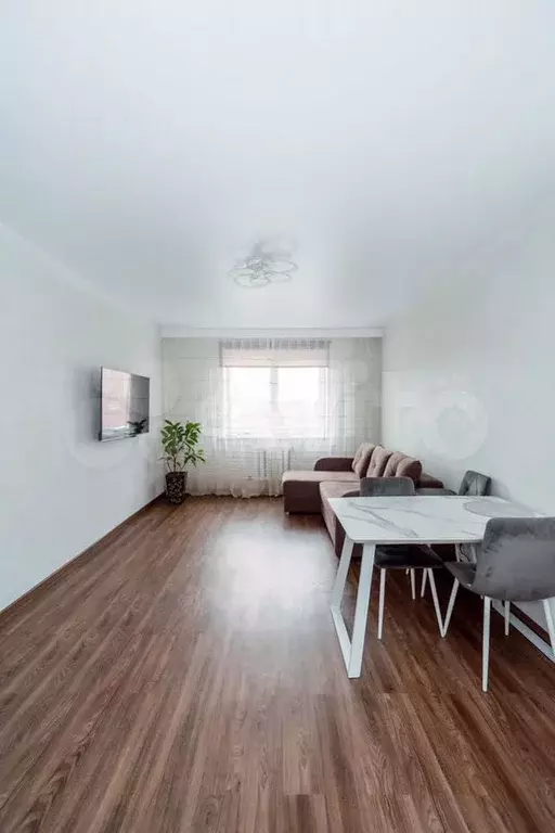 2-к. квартира, 52,1 м, 1/5 эт. - Фото 0