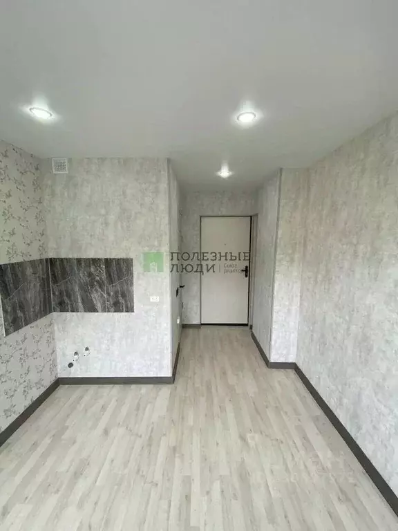 Комната Красноярский край, Красноярск ул. Вильского, 10 (12.2 м) - Фото 1