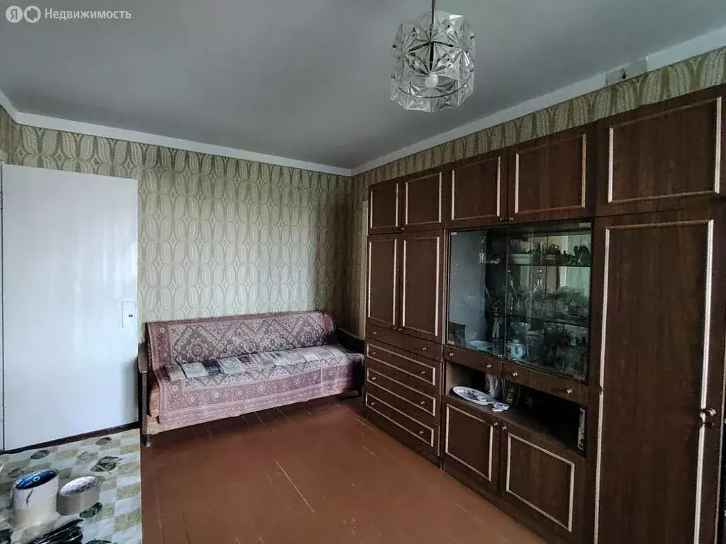 4-комнатная квартира: Волхов, улица Ломоносова, 24 (61.1 м) - Фото 1