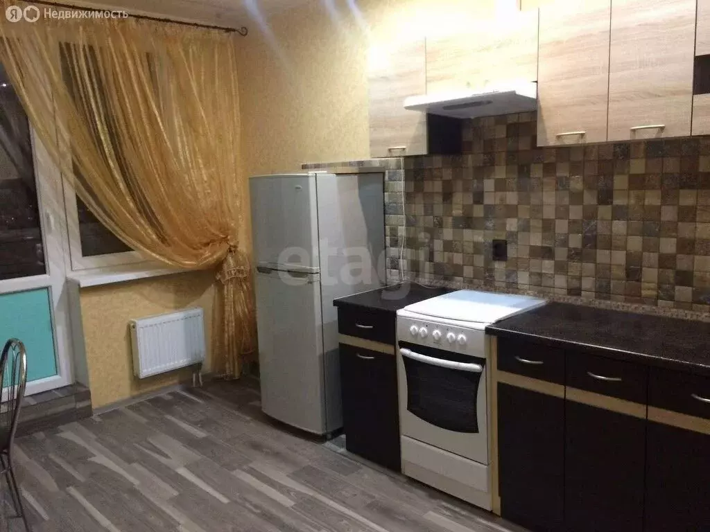 1-комнатная квартира: Калининград, Елизаветинская улица, 9 (40.2 м) - Фото 0