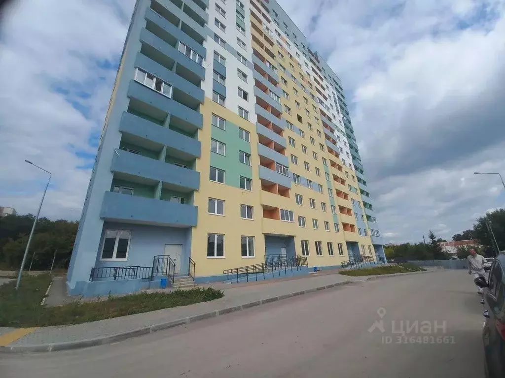 Помещение свободного назначения в Самарская область, Самара просп. ... - Фото 1