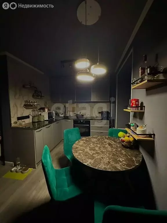 Квартира-студия: Саратов, улица имени Б.Н. Ерёмина, 7А (30 м) - Фото 1