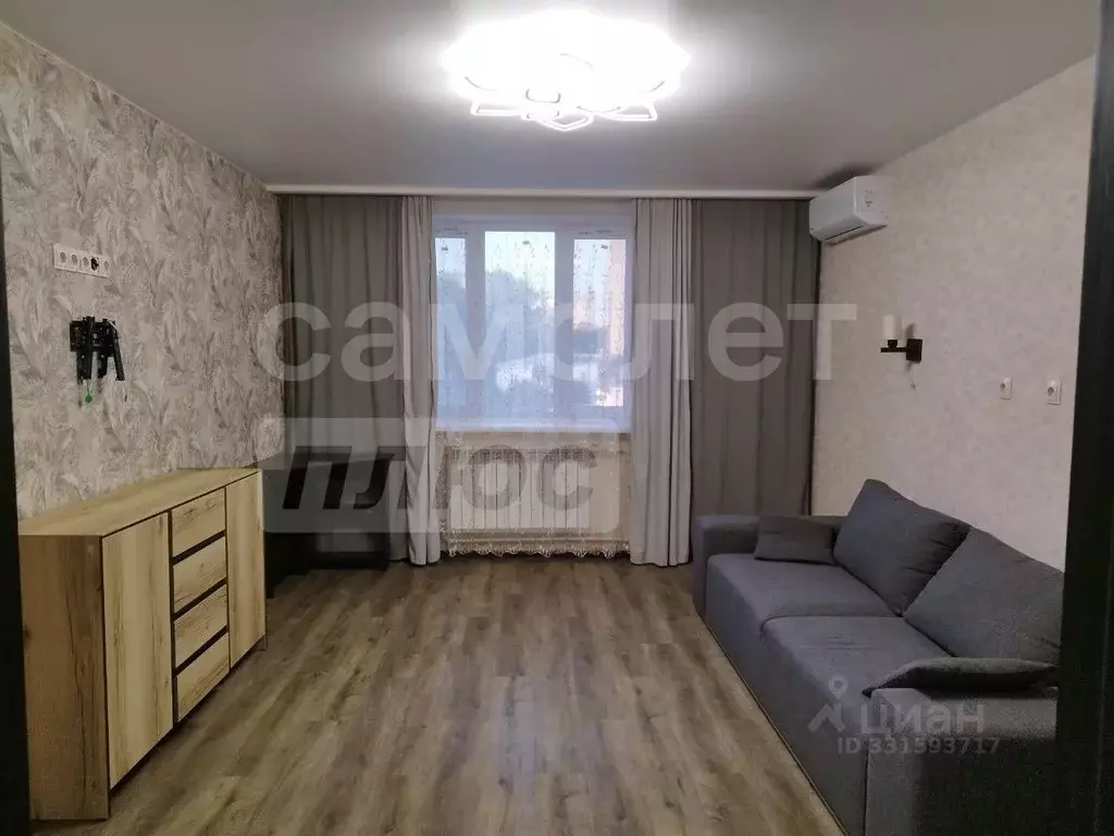 3-к кв. Крым, Симферополь ул. Тренева, 6 (74.0 м) - Фото 1