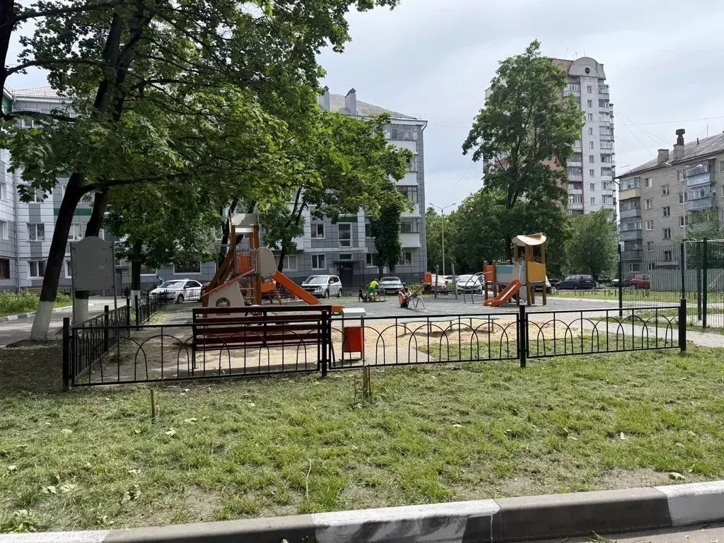 3-к кв. Белгородская область, Белгород ул. Некрасова, 5 (56.0 м) - Фото 1