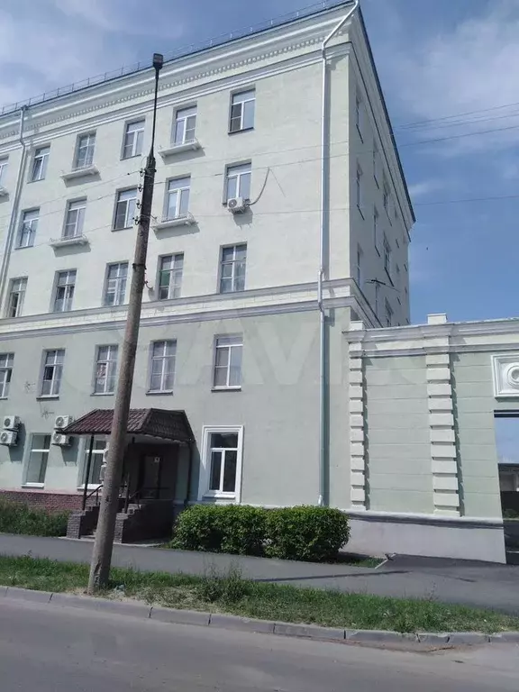 Комната 32 м в 1-к., 2/5 эт. - Фото 0