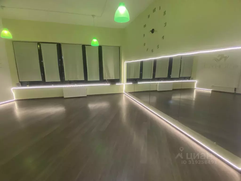 Помещение свободного назначения в Ленинградская область, Сертолово ... - Фото 1