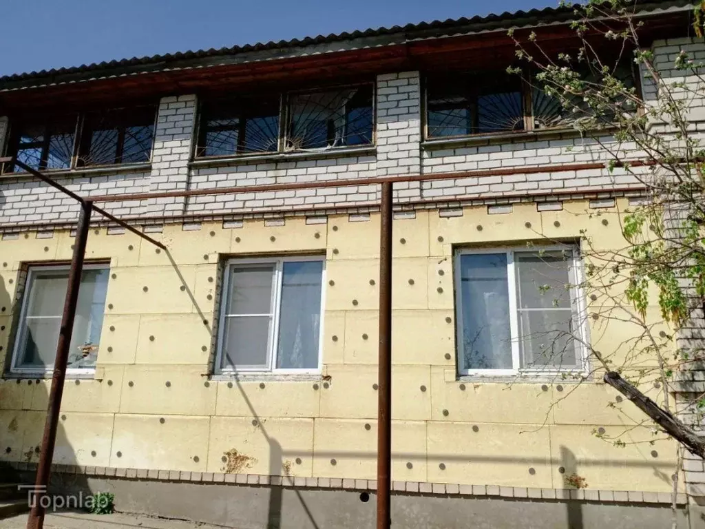 Дом в Волгоградская область, Волгоград ул. Джамбула Джабаева, 10/329 ... - Фото 1