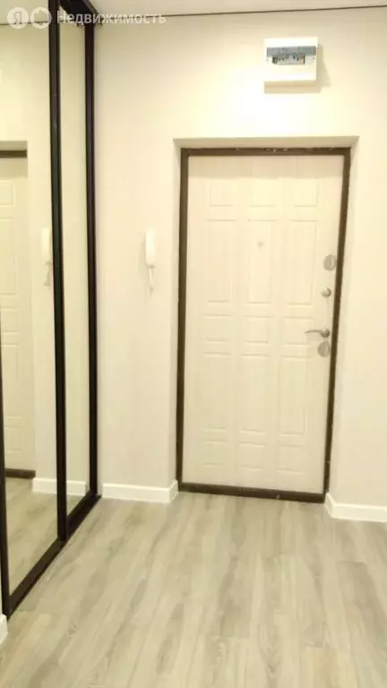 2-комнатная квартира: Краснодар, улица им. Героя Сарабеева В.И., 5к1 ... - Фото 2