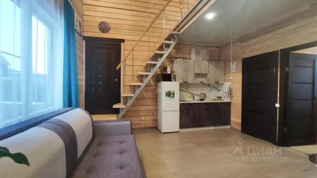 Дом в Бурятия, Северобайкальск ул. Мира, 40Б (60 м) - Фото 1
