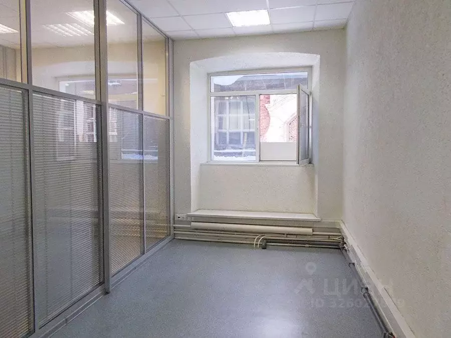 Офис в Московская область, Раменское ул. Карла Маркса, 5с3 (18 м) - Фото 1