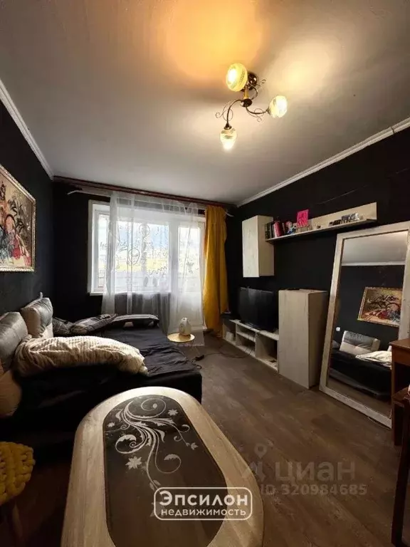 2-к кв. Курская область, Курск ул. Димитрова, 103 (43.0 м) - Фото 1