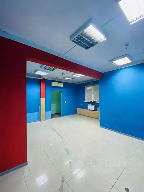 Помещение свободного назначения в Иркутская область, Иркутск ул. ... - Фото 2