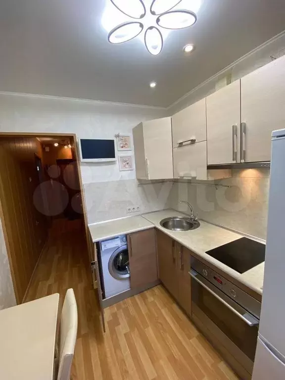 1-к. квартира, 38 м, 4/9 эт. - Фото 1