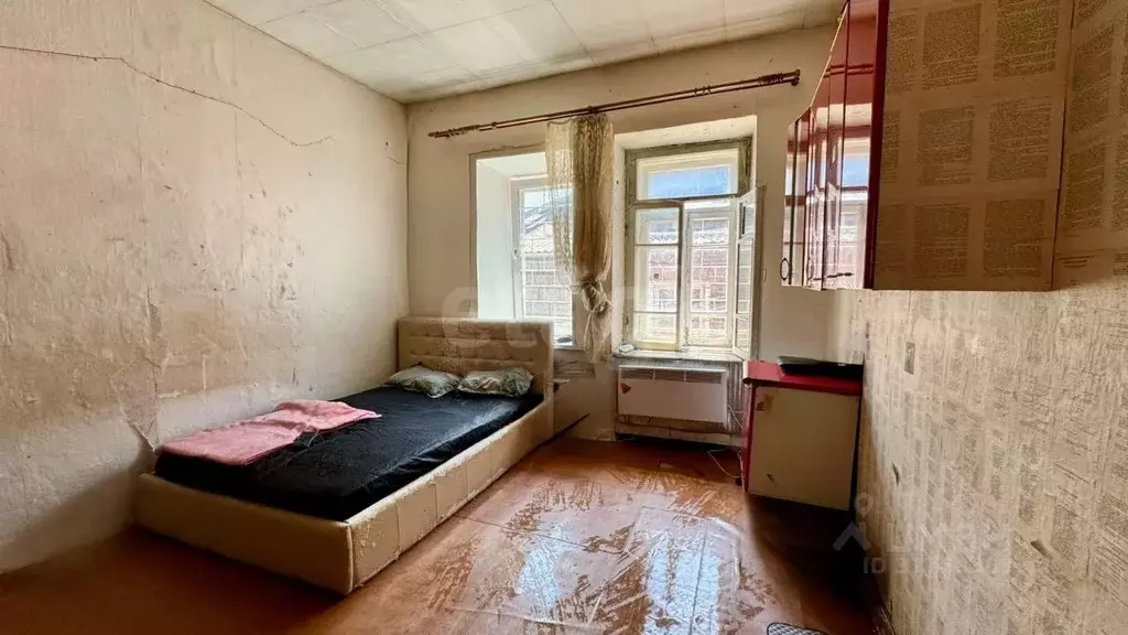 3-к кв. Приморский край, Владивосток Семеновская ул., 5 (61.2 м) - Фото 0
