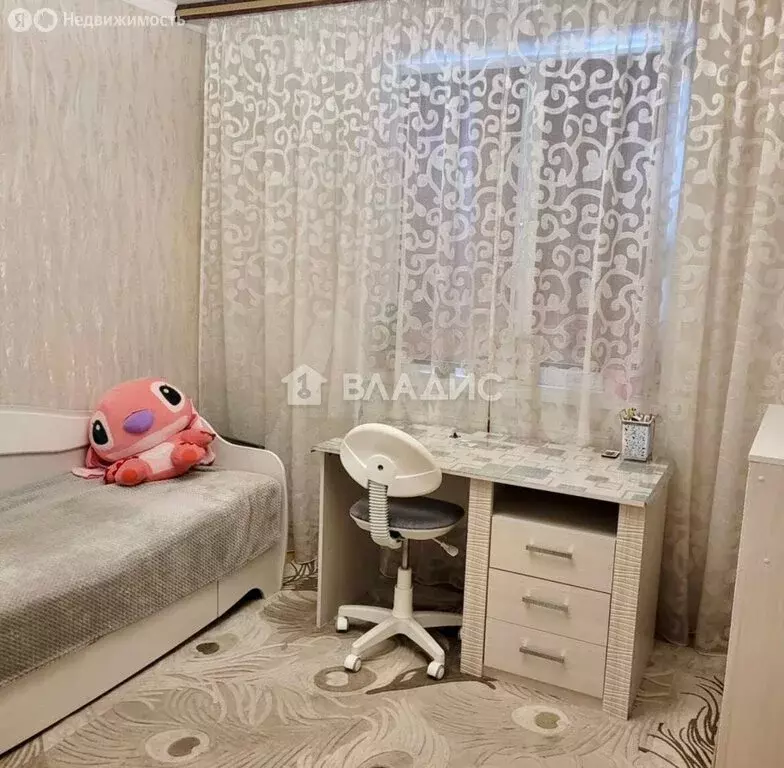 3-комнатная квартира: Белгород, улица Есенина, 52 (69.2 м) - Фото 1